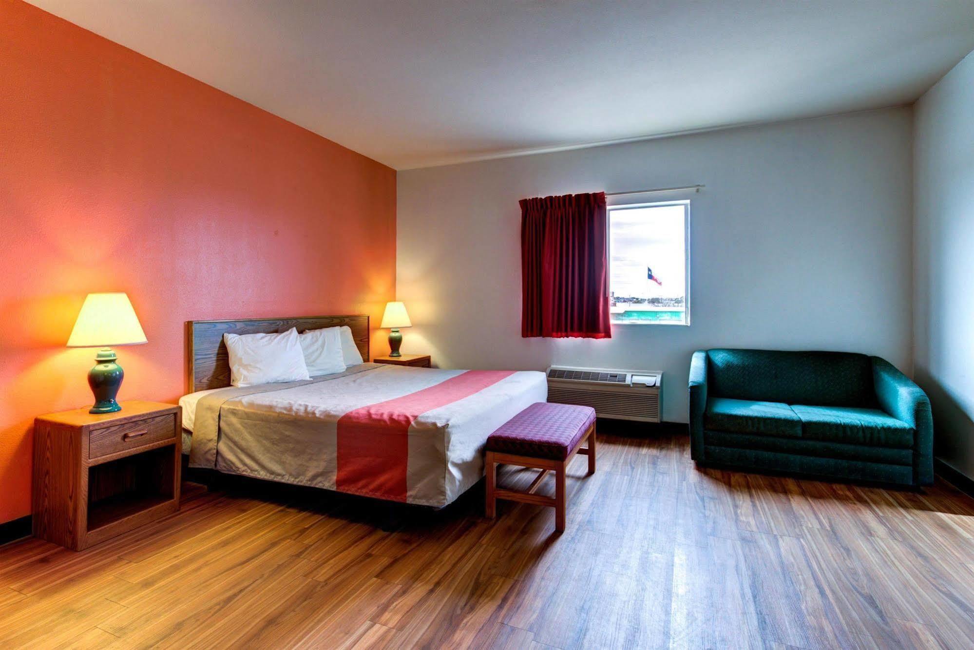 Motel 6 Waco - Woodway 외부 사진